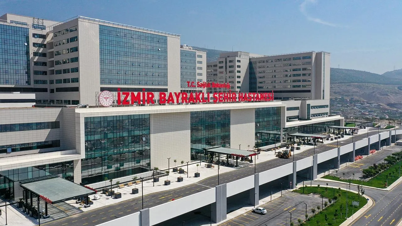 CHP’li Serter’den ‘İzmir Şehir Hastanesi’ çıkışı: Bu hastane kabusu artık son bulsun!