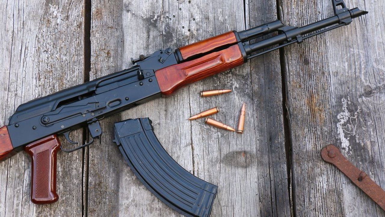 AK-47 nedir? AK-47 silah hangi ülkenin?