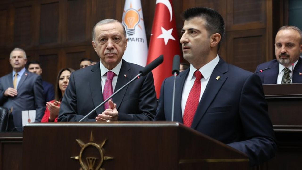 AK Parti İzmir Milletvekili Mehmet Ali Çelebi'den 'Atatürkçü' tepkisi