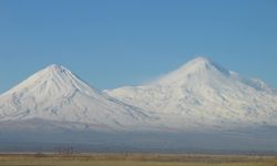 4 plaka nerenin kodu? 4 plaka hangi ile ait? Ağrı ilçe plaka harf grupları