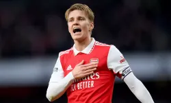 Arsenal, Martin Odegaard'ın Sözleşmesini 2028'e Kadar Uzattı