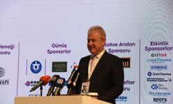 ESİAD 2'nci Yatırım Zirvesi düzenlendi: ‘Dünya markaları İzmir’e çekilmeli’