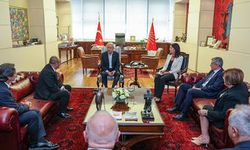 Kılıçdaroğlu, İzmirli sanayicilerle görüştü