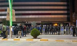 Diyarbakır'da Starbucks şubelerine saldırı!