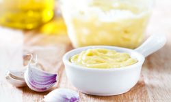 İspanyol Mutfağının Gözde Sosu Aioli Sos Evde Nasıl Yapılır? Aioli Sosu Tarifi…