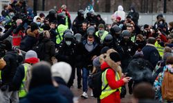 Protesto etmek ne demek, ne anlama gelir? Gezi Parkı'nda neyi protesto ettiler?