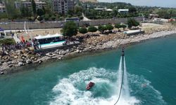 Van Gölü, Akdeniz kıyılarını aratmadı: Flyboard, Parasailing ile nefes kestiler