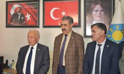 İYİ Parti Kars Belediye Başkan Adayı Metin Özad kimdir?