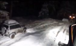 Sinop'ta kar fırtınası, ailenin hayatını tehlikeye attı