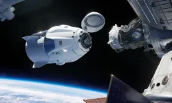 SON DAKİKA! İlk Türk astronot Gezeravcı'yı taşıyan uzay aracı, Uluslararası Uzay İstasyonu'nda kenetlenme süreci başladı
