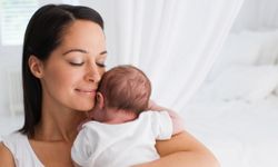 Yeni doğum yapan anneye mesaj: Yeni doğum yapan anneye ne yazılır?