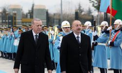 Azerbaycan Cumhurbaşkanı Aliyev, Ankara'da; Erdoğan, resmî törenle karşıladı