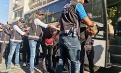 İzmir Son Dakika: Türkiye'yi saran operasyonda 23 şüpheli ağa düştü!