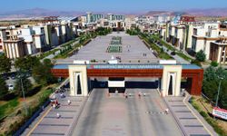 Nevşehir'de kaç tane üniversite var? Nevşehir devlet ve vakıf üniversiteleri puanları