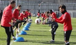 Samsunspor, Çaykur Rizespor maçının hazırlıkları sürüyor