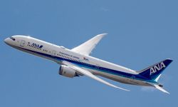 Boeing 787-10 dreamliner uçağın özellikleri nelerdir? Boeing 787 uçağı şimdiye kadar hangi sorunları yaşamıştır?