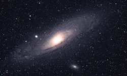 Galaksi nedir? En büyük galaksinin ismi nedir?