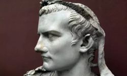 İmparator Caligula nasıl öldü, kim öldürdü? Caligula ne yaptı?