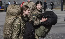 Kadınlara zorunlu askerlik mi getiriliyor? Hangi ülke kadınlara askerlik getiriyor?