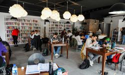 Karşıyaka’da okuma alışkanlığı artıyor: Kütüphane Haftası’na özel söyleşi