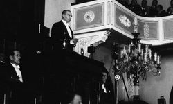 Mustafa Kemal Atatürk kaç kez cumhurbaşkanı seçilmiştir?