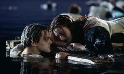 Titanic'te Rose'u hayatta tutan kapı satıldı mı? Rose'u hayatta tutan kapı ne kadara satıldı?