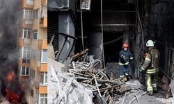 Beşiktaşta'ki yangın faciası! Alevler binanın 6’ncı katına kadar çıkıyordu