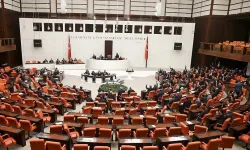 Ankara kulisleri hareketlendi: Yeni parti mi kurulacak?