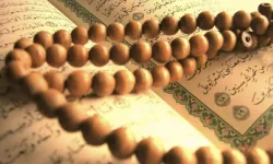 Arefe günü 1000 İhlas okumanın fazileti nedir? 1000 İhlas okursak ne olur?