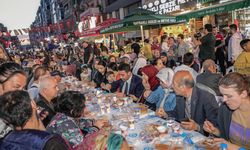 Önal, Bayraklı Sevgi Yolu'nda iftar programı düzenledi