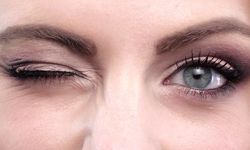Bilim insanları yeni bir araştırma ortaya koydu: Gözlerimizi kırpmanın sebebi nedir?