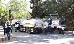Evka 3’te yurttaşlar istedi, Bornova Belediyesi asfalt çalışması başlattı