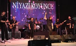Niyazi Koyuncu’dan Güzelbahçe’de muhteşem konser
