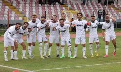 Menemen FK, Play-Off iddiasını sürdürmek için Uşakspor'a konuk olacak