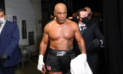 Mike Tyson kimdir, kaç yaşında, kaç kilo?