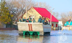 Orenburg'da sel felaketi: Baraj yıkıldı, evler sular altında kaldı