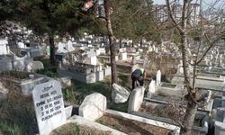 Yozgat'ta bayram öncesi titiz çalışma: Mezarlıklar temiz ve bakımlı