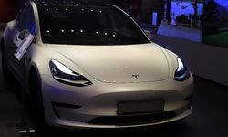 Tesla dur durak bilmiyor: Elektrikli araçlarda indirime devam ediyor