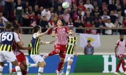 Fenerbahçe tur şansını İstanbul'a bıraktı: Olympiakos: 3 - Fenerbahçe: 2