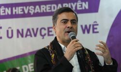 YSK, Van'da mazbatayı seçimi 130 bin oyla kaybeden AK Parti'li adaya verdi