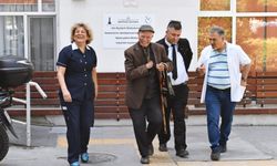 86 yaşındaki Cemil Merttürk yeniden Eşrefpaşa Hastanesi’nde