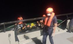 İzmir açıklarında 14'ü çocuk 29 göçmen yakalandı