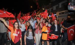 Çeşme’de Atatürk gençliğine yakışan kutlama