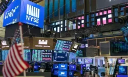New York Borsası'nda dalgalanma: Dow Jones 40.000'i aştı, GameStop düştü, Reddit yükseldi