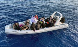 Fethiye'de 12 düzensiz göçmen kurtarıldı !