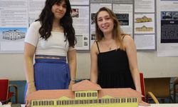 Öğrenciler İzmir’in simge yapılarının maketini yaptı