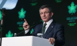 Davutoğlu lüks aracıyla sosyal medya akımına katıldı