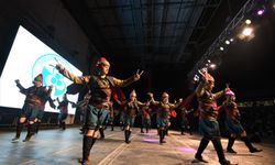 Bornova Halk Dansları Festivali’nde unutulmaz final