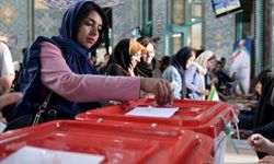 İran'da 14. Dönem Cumhurbaşkanlığı Seçimleri başladı