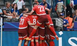 Murat Yakın'ın ekibi çeyrek finalde: İsviçre'den büyük zafer